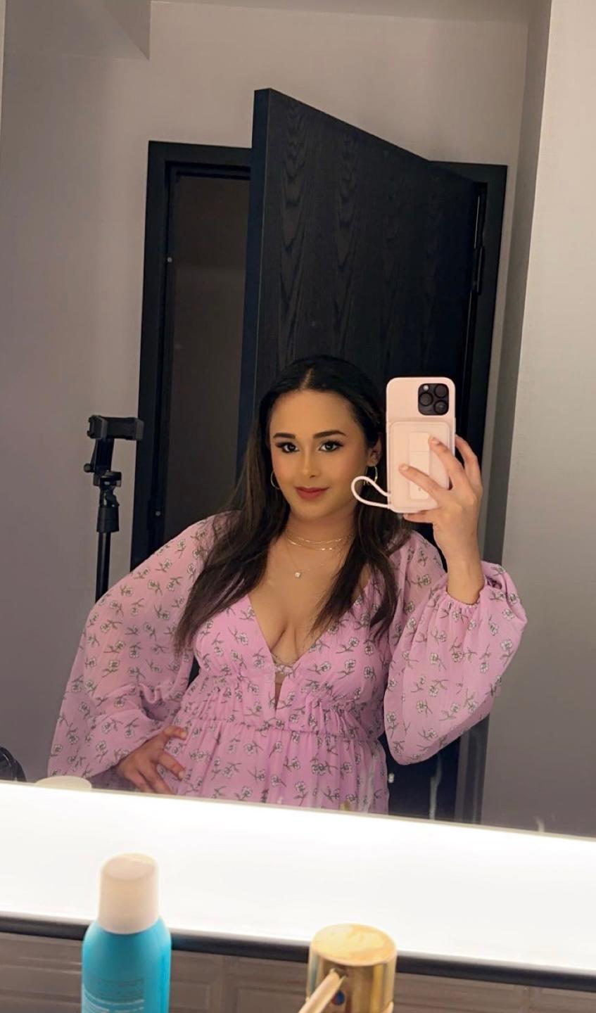 Hotel mirror portrait during the Sable at Navy Pier stay