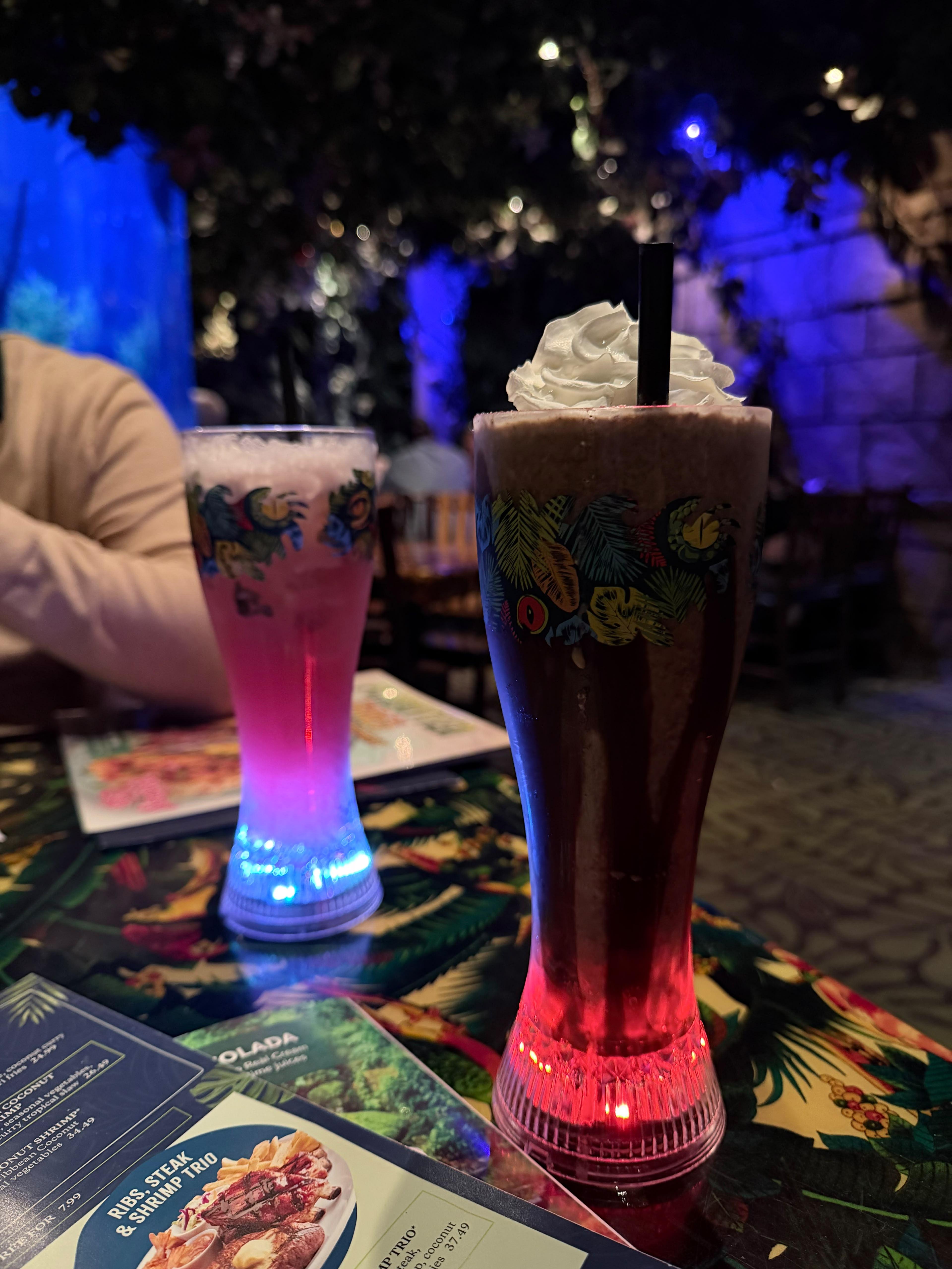Water, lights, restaurants, and that classic San Antonio night.